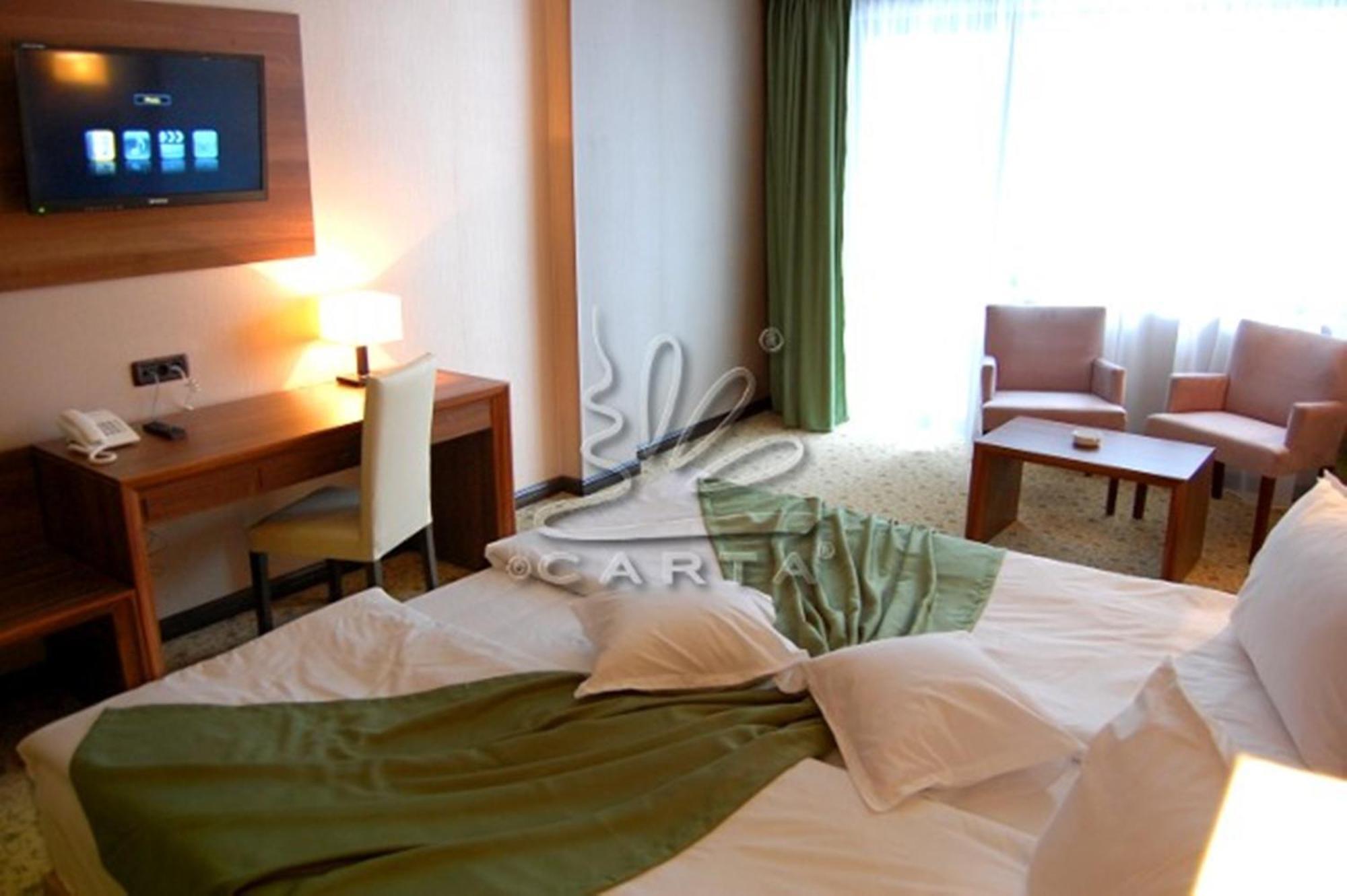 Hotel Hart Predeal Room photo